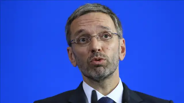 Avusturya'da aşırı sağcı FPÖ Genel Başkanı Kickl'e hükümet kurma yetkisi verildi