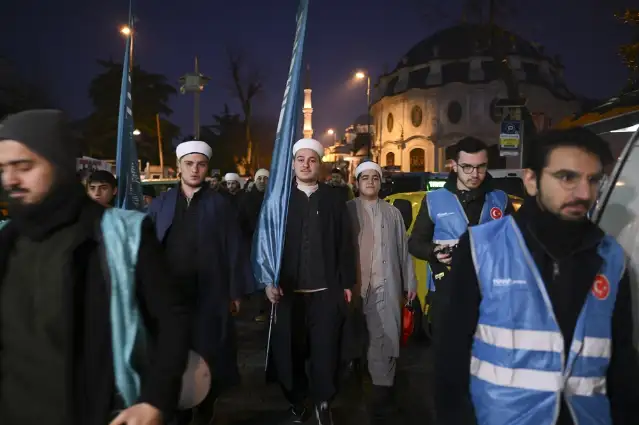 AKP’ye yakın STK’lar 'Filistin'e destek' için Galata Köprüsü'ne yürüyor