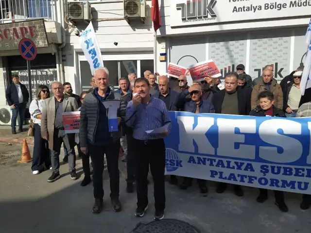 KESK Antalya Şubeler Platformu: TÜİK rakamları sahte yoksulluk gerçek