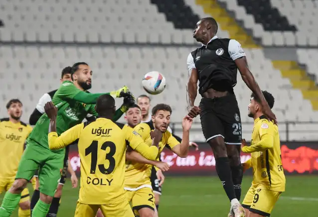 Manisa FK jet hızıyla ateş hattına doğru 0-1
