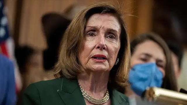 Eski ABD Temsilciler Meclisi Başkanı Pelosi'den Trump'ın 6 Ocak Kongre baskını affına tepki