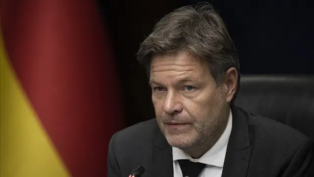 Almanya Başbakan Yardımcısı Habeck, Trump’ı Avrupa’yı bölmeye çalışmakla suçladı