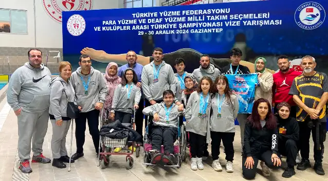Manisalı para yüzücüler Gaziantep’te kulaçları ile barajları aştı