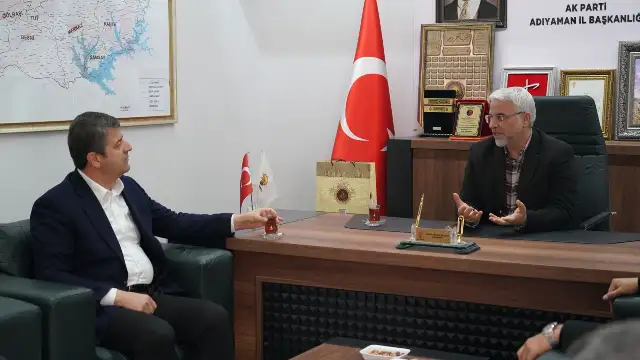 Başkan Tutdere CHP heyetiyle birlikte AKP İl Başkanlığını ziyaret etti