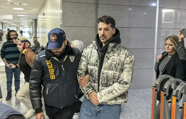 Yasa dışı bahse teşvik ettiği iddiasıyla gözaltına alınan Durmaz ve Yılmaz tutuklandı