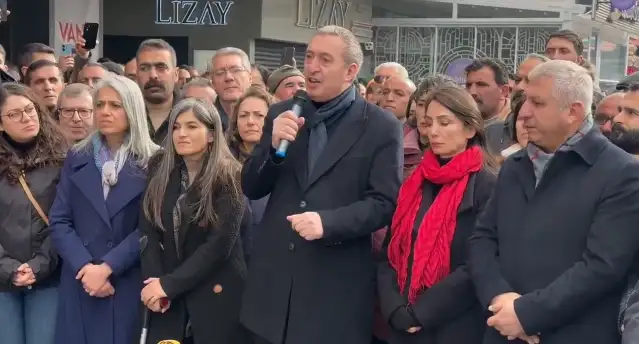 Bakırhan: Öcalan, barış ve çözüm için çalışırken beyefendiler kayyım atıyor
