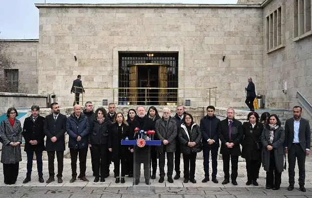 DEM Parti'den Numan Kurtulmuş'a 'kayyım' talebi