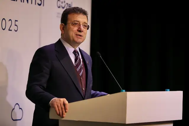 Ekrem İmamoğlu: Gençlerin bilgisi, yeteneği ve emeği karşılığını bulacak