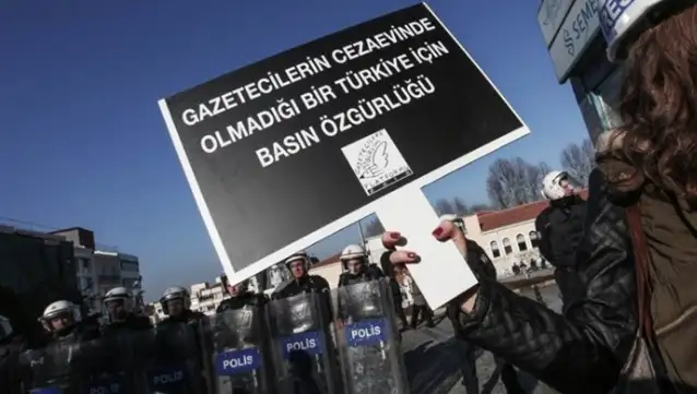 DFG ve DİSK Basın-İş’ten gazetecilerin gözaltına alınmasına tepki