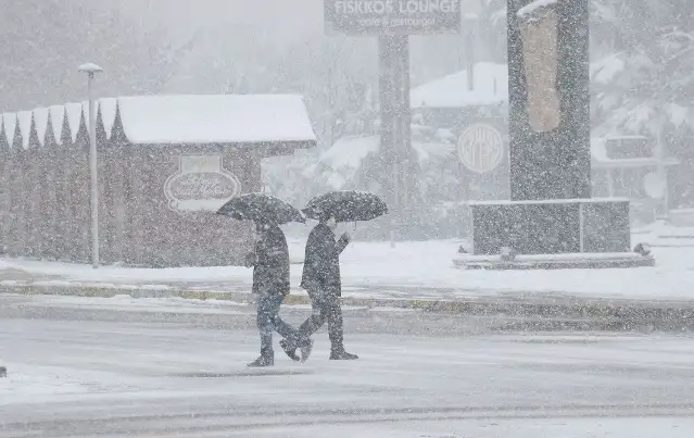 Meteoroloji'den çok sayıda il için kar yağışı ve fırtına uyarısı
