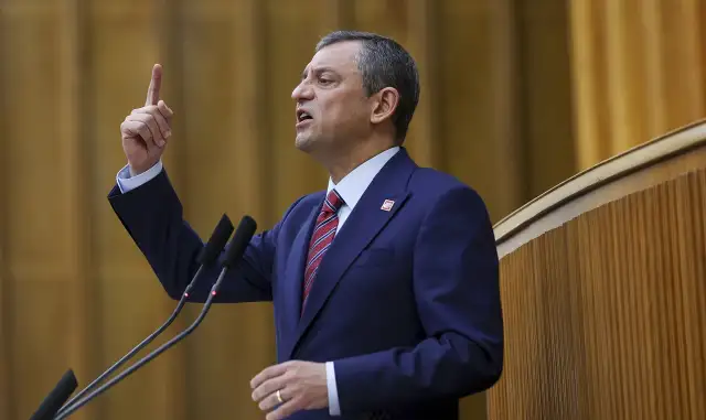 Özgür Özel’den Erdoğan'a darbe sorusu