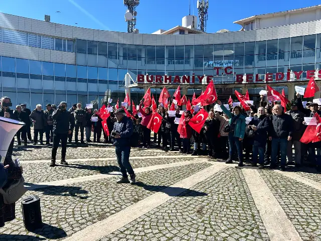 Şahinler Köyü halkı doğasına ve zeytinliklerine sahip çıkıyor