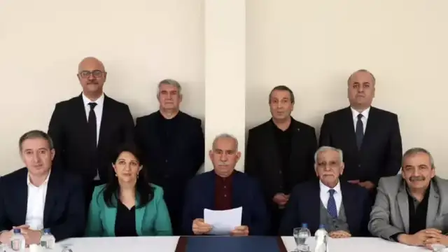 İletişim Başkanlığı’ndan ‘Öcalan ile müzakere’ iddiasına yalanlama