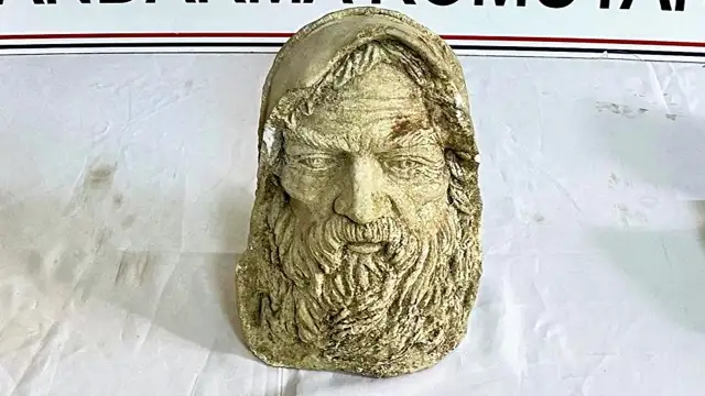Aydın'da Roma dönemine ait olduğu değerlendirilen 3 büst ele geçirildi