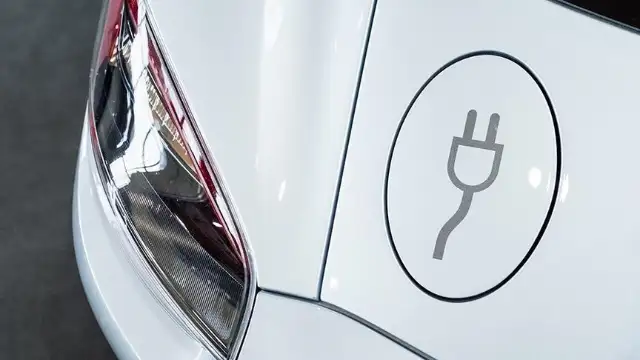 Dünyada bu yıl elektrikli araç satışları 18,5 milyona ulaştı