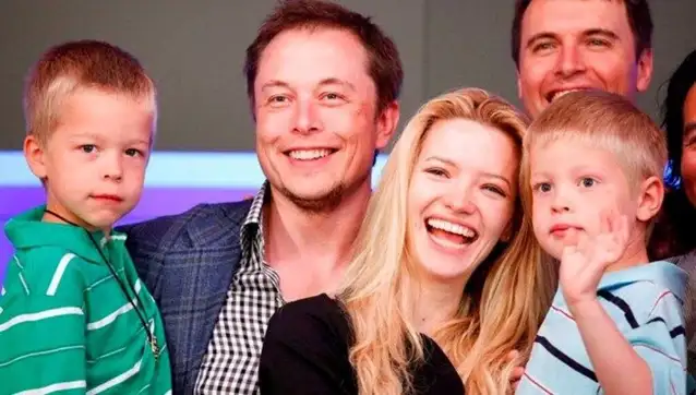 Elon Musk 14. kez baba oldu