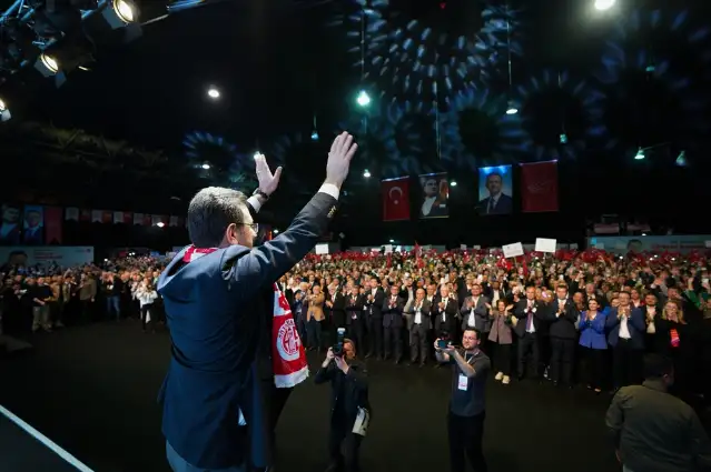 İmamoğlu: Ülkeyi seçimsiz, sandıksız yönetme hevesleri kuranlara fırsat vermeyeceğiz