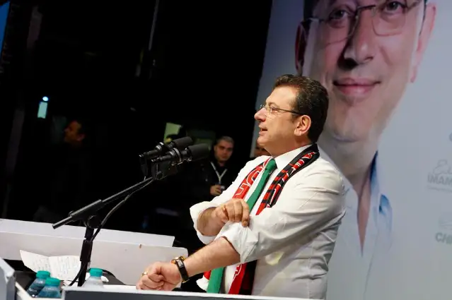 Ekrem İmamoğlu'ndan "öğrenci yurdu projesi" paylaşımı