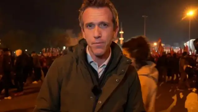 İmamoğlu protestolarını takip eden BBC muhabiri Lowen sınır dışı edildi