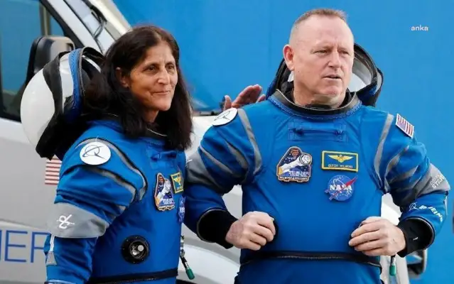NASA astronotları Butch Wilmore ve Suni Williams 9 ay uzayda mahsur kaldıktan sonra yer yüzüne döndü