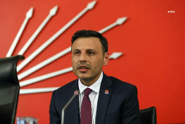 Özgür Çelik: Genel Başkanımız Özgür Özel'in yanındayız