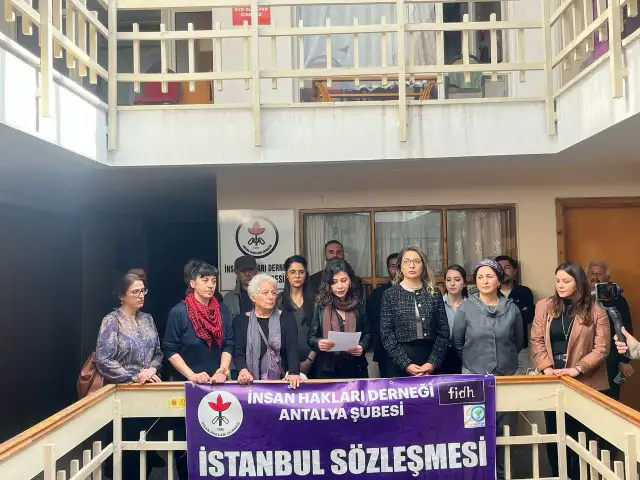İHD Antalya Şubesi: Kadınlar barış istiyor