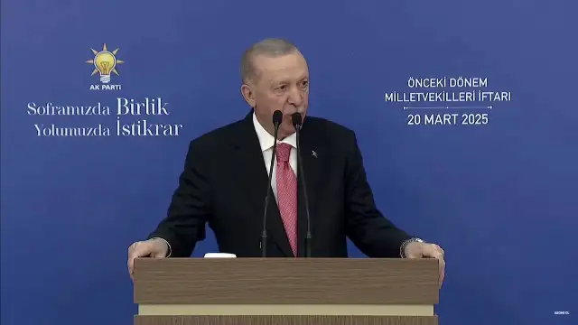 Erdoğan'dan İBB operasyonuna ilk yorum: "Bilgi ve belgelerin çoğu kendi partilileri tarafından aktarıldı"