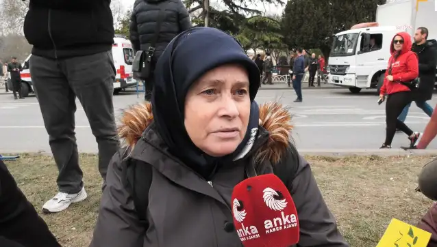 Saraçhane'de buluşan vatandaşlardan Erdoğan’a tepki: "Bir yüzüğün bin yüzük oldu. Yetmedi mi?"