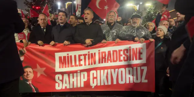 Binlerce Trabzonlu Ekrem İmamoğlu'nu yalnız bırakmadı
