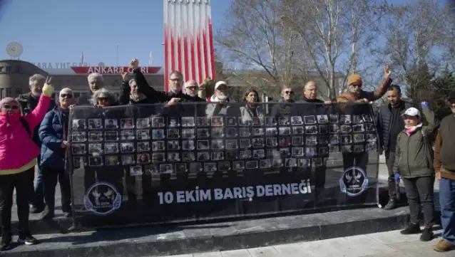 Ankara Gar Katliamı’nda yaşamını yitirenler, katliamın 114’üncü ayında adalet talebiyle anıldı