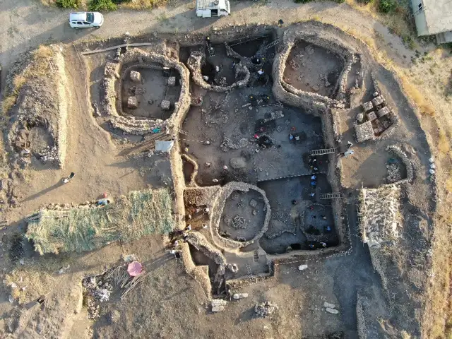 Gre Fılla Höyüğü kazılarından ortaya çıktı: Anadolu'da bakırın bilinenden 3 bin yıl önce işlendiği belirlendi