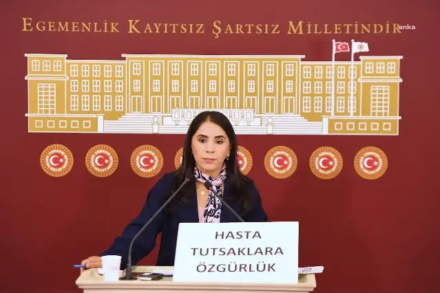 Uysal: Hasta mahpuslar sağlık hakkına erişemiyor, arama adı altında çıplak arama, kelepçeli muayene dayatması yapılıyor