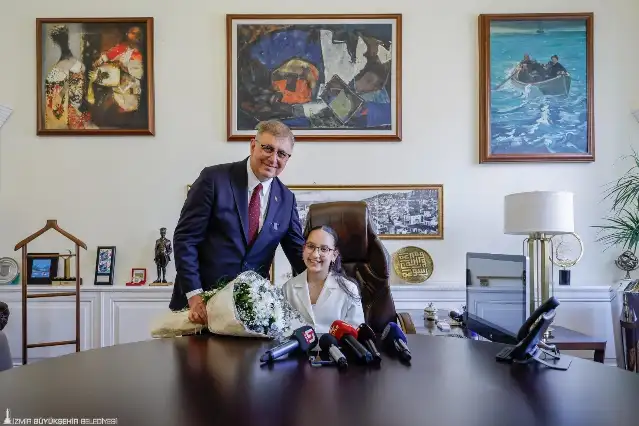 Başkan Tugay'ın koltuğunu emanet ettiği Derin’den çevre mesajı