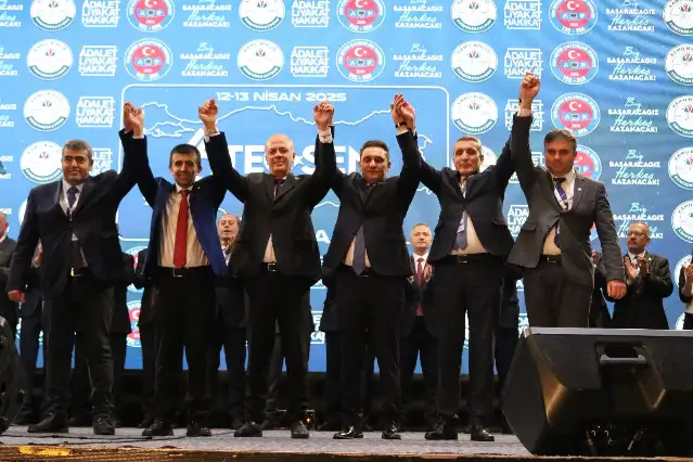 Manisalı genç sendika başkanı Bülent Ecevit’e onurlu görev