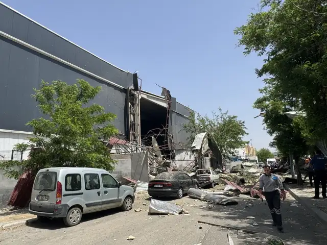 Gaziantep'te fabrikanın buhar kazanında meydana gelen patlamada 7 işçi yaralandı