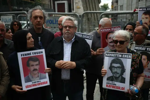 Avrupa Parlamentosu Türkiye Raportörü Amor, Cumartesi Anneleri'nin eylemine katıldı