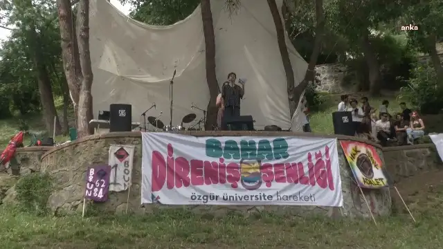 Sanatçı Cem Akarsu 'Cumhurbaşkanına Hakaret' suçlamasıyla tutuklandı