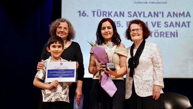 Türkan Saylan'ın ölüm yıl dönümünde adına düzenlenen ödüller sahiplerine verildi
