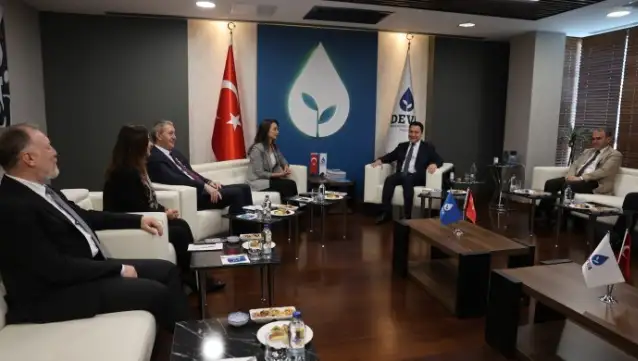 DEM Parti Eş Genel Başkanları, DEVA Partisi Genel Başkanı Babacan'la görüştü
