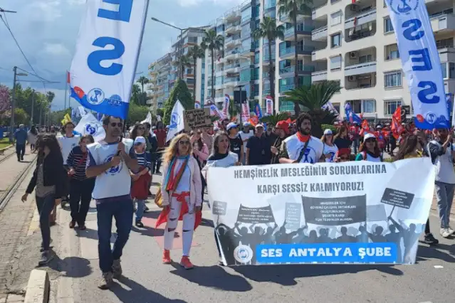 SES Antalya Şube: Örgütlü ve birleşik mücadele ile hemşirelik mesleğinin sorunlarını çözeceğiz!