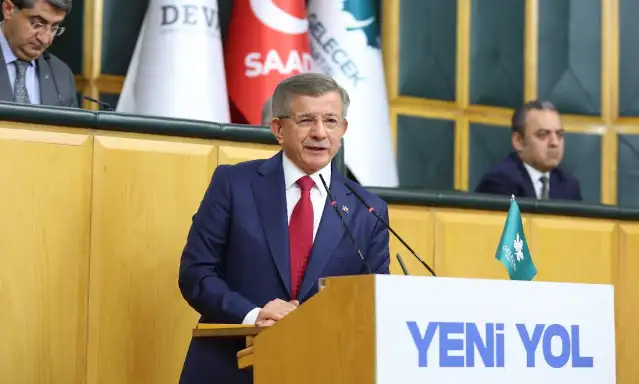 Davutoğlu'ndan Erdoğan'a siyasi ahlak tepkisi