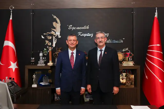 CHP lideri Özgür Özel’e saldırıya Balıkesir CHP'den tepki