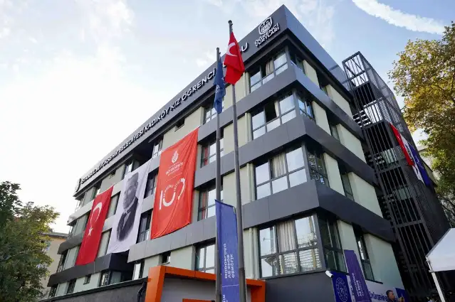 Öğrenci yurtları tehlikede: Öğrencilerden "Yurtlar Bizimdir!" feryadı