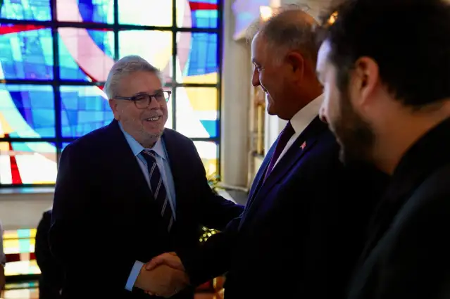 Nacho Sánchez Amor: Avrupa'daki demokrat çevrelerin çok ciddi desteğini İmamoğlu’na ileteceğiz
