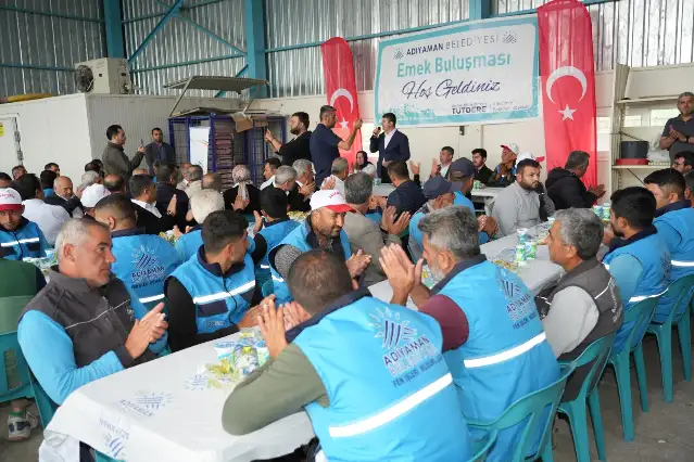 Başkan Tutdere 1 Mayıs’ı belediye emekçileriyle kutladı