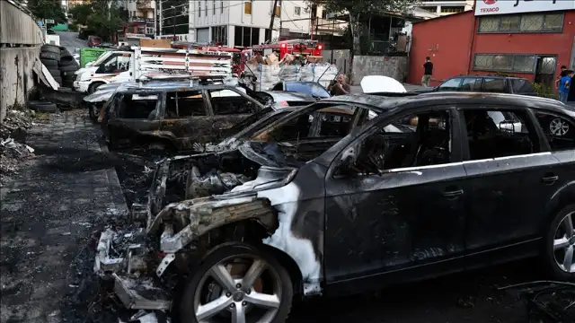 Ataşehir'de korkutan yangın