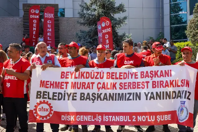 DİSK'ten Murat Çalık'ın cezaevinde tutulmasına protesto