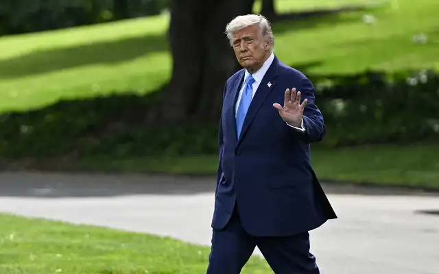 Trump-Cook davasında erteleme