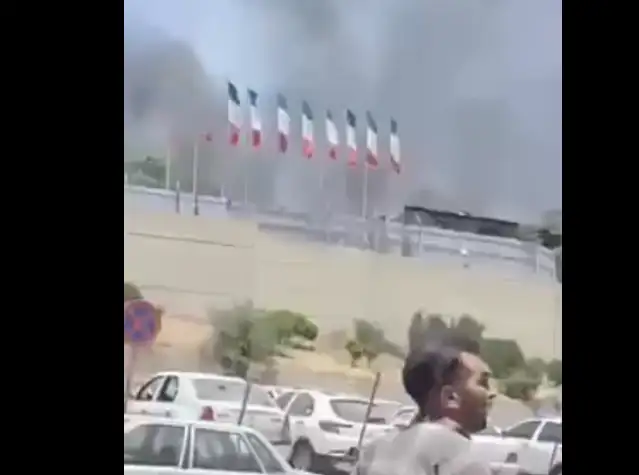 Tahran'da siyasi tutukluların bulunduğu hapishaneye dron saldırısı düzenlendi