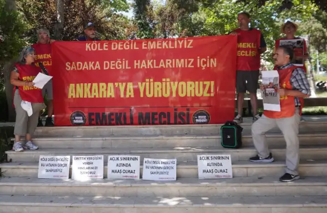 İstanbul'dan Ankara'ya yürüyen Emekli Meclisi üyeleri: İnsanca yaşamak istiyoruz